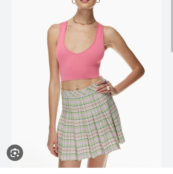 Sunday Best Tank - Picture 3 of 4